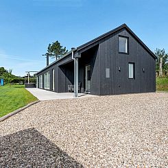 Vakantiehuis "Elso" - 600m to the fjord