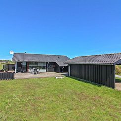 Vakantiehuis "Gretha" - 1.0km from the sea