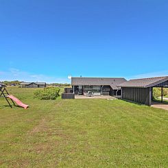 Vakantiehuis "Gretha" - 1.0km from the sea
