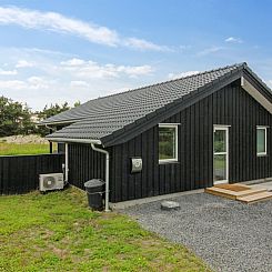 Vakantiehuis "Holke" - 600m from the sea