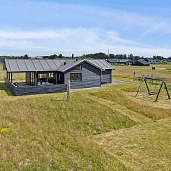 Vakantiehuis "Fader" - 950m from the sea