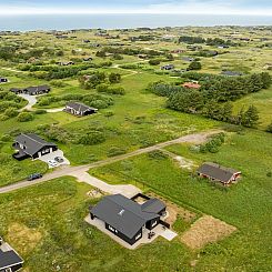 Vakantiehuis "Grith" - 1km from the sea