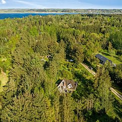 Vakantiehuis "Niesina" - 600m to the fjord