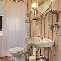 Vakantiehuis "Elfrieda" - 1.6km from the sea