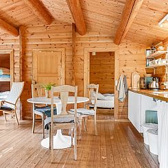 Vakantiehuis "Juho" - 700m from the sea