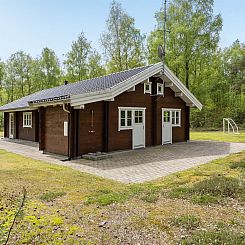 Vakantiehuis "Rosamunde" - 1.3km from the sea