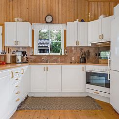 Vakantiehuis "Bernadine" - 350m from the sea