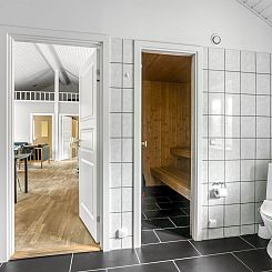 Vakantiehuis "Ellie" - 300m from the sea