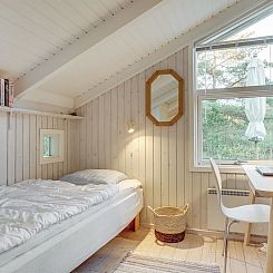Vakantiehuis "Helmtrud" - 500m from the sea