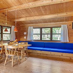 Vakantiehuis "Beatrix" - 700m from the sea