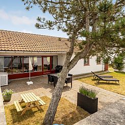 Vakantiehuis "Aike" - 1km from the sea