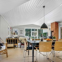 Vakantiehuis "Quiana" - 2km from the sea