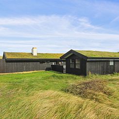 Vakantiehuis "Aatu" - 360m from the sea