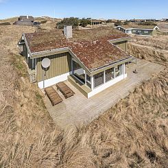 Vakantiehuis "Fanney" - 100m from the sea