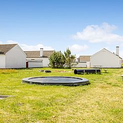 Vakantiehuis "Leny" - 900m from the sea