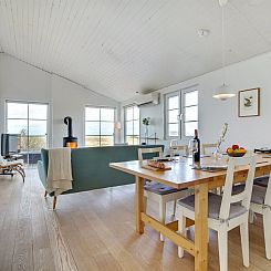 Vakantiehuis "Melinda" - 2km from the sea