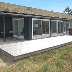 Vakantiehuis "Melinda" - 2km from the sea