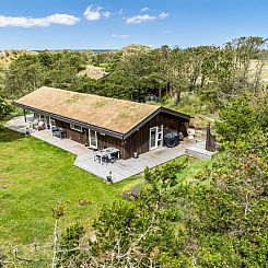 Vakantiehuis "Frieda" - 7.2km from the sea