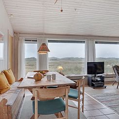 Vakantiehuis "Eri" - 300m from the sea