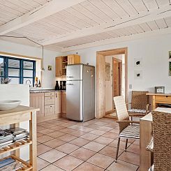 Vakantiehuis "Frederica" - 2km from the sea