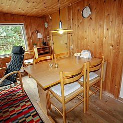 Vakantiehuis "Hennrik" - 500m from the sea