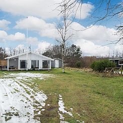 Vakantiehuis "Gonda" - 500m from the sea