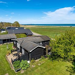 Vakantiehuis "Welma" - 200m from the sea