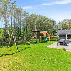 Vakantiehuis "Taija" - 1.5km from the sea