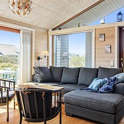 Vakantiehuis "Tuire" - 250m from the sea