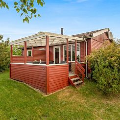 Vakantiehuis "Yanne" - 400m from the sea