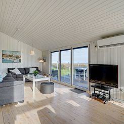Vakantiehuis "Gisa" -  from the sea