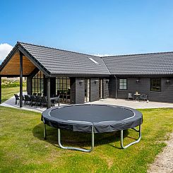 Vakantiehuis "Osa" -  from the sea