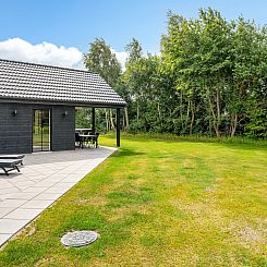 Vakantiehuis "Osa" -  from the sea