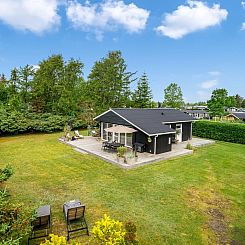 Vakantiehuis "Ingiald" - 600m from the sea