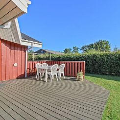 Vakantiehuis "Simjanka" - 600m from the sea