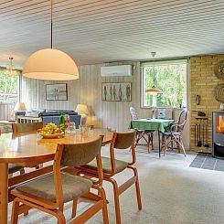 Vakantiehuis "Teofan" - 500m from the sea