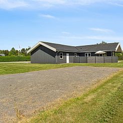 Vakantiehuis "Ljupco" - 500m to the fjord