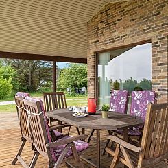 Vakantiehuis "Roope" - 50m from the sea