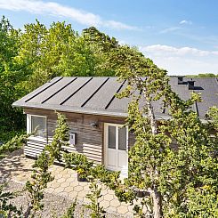 Vakantiehuis "Alma" - 400m from the sea