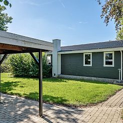 Vakantiehuis "Leandra" - 600m from the sea