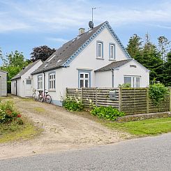 Vakantiehuis "Keyla" - 2.3km from the sea