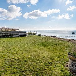 Vakantiehuis "Loella" - 35m from the sea