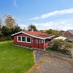 Vakantiehuis "Safina" - 100m from the sea