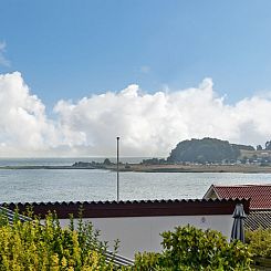 Vakantiehuis "Beowulf" - 200m from the sea