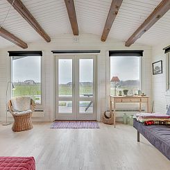 Vakantiehuis "Ylvie" - 150m from the sea