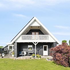 Vakantiehuis "Fentje" - 200m from the sea