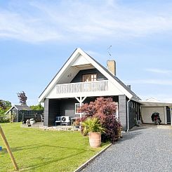 Vakantiehuis "Fentje" - 200m from the sea