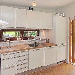 Vakantiehuis "Pirjo" - 50m from the sea