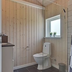 Vakantiehuis "Iorund" - 550m from the sea