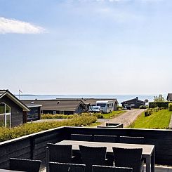 Vakantiehuis "Helina" - 180m from the sea